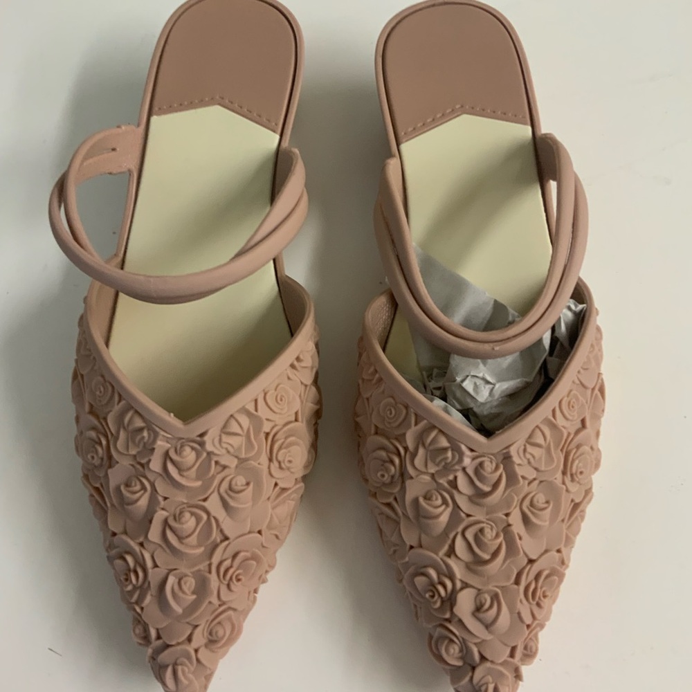 Floral Embellished Women's Shoes in Pink
